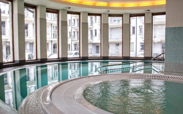 Horská dovolená v Zakopaném blízko termálů a atrakcí v Prestige Apartment + bazén, vířivka a sauna neomezeně