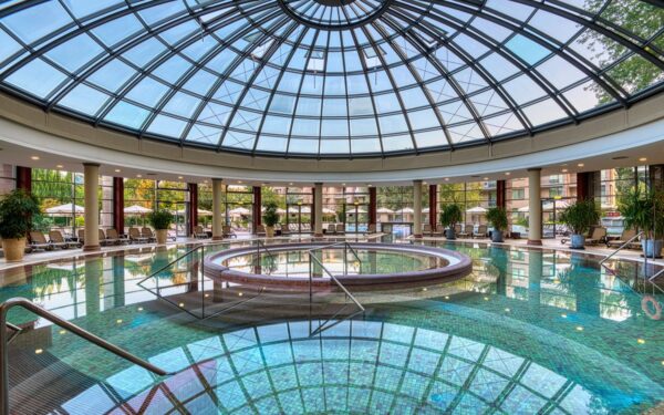 Aquaworld Resort Budapest **** s polopenzí a vlastním aquaparkem (4 000 m²) i termálním wellness + dítě zdarma