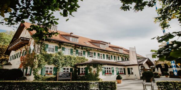 Bavorsko u Mnichova v Brauereigasthof Hotelu Aying ****superior s vlastním pivovarem + snídaně, sauna, fitness