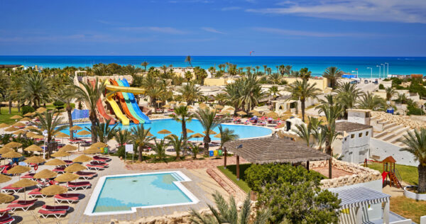 Hotel Les Quatre Saisons & Aquapark By Medina Hotels