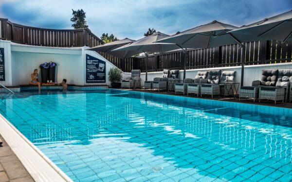 Wellness pobyt v Dolním Bavorsku: Hotel Das Aunhamer – Suite and Spa **** se snídaní + bazény, sauny a fitness