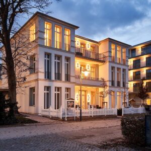 Pobyt u Baltu na ostrově Usedom: SEETELHOTEL Strandhotel Atlantic **** se snídaněmi, bazénem, saunami + večeře