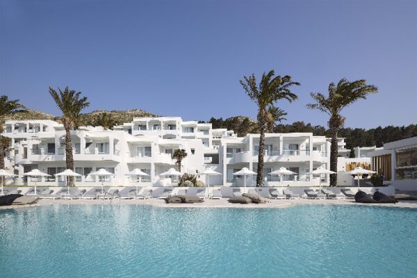 Dimitra Beach hotel & Suites