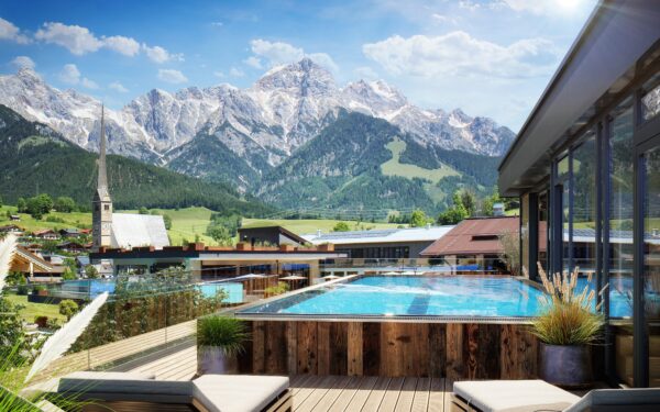 Maria Alm: Relax v rakouských Alpách v Hotelu Lohningerhof **** s polopenzí a wellness centrem + slevová karta