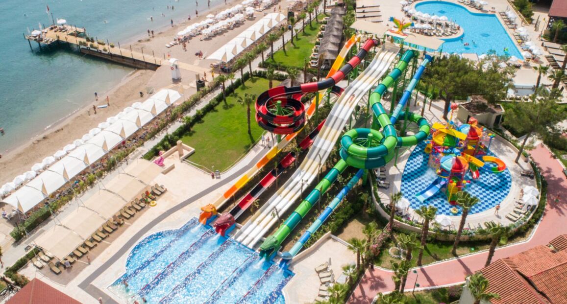 Crystal Flora Beach Resort 5⭐️ - Antalya - Turecko