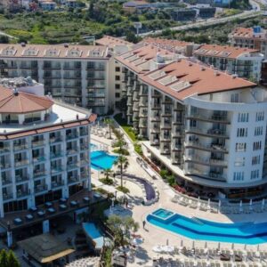 Ramada Hotel & Suites by Wyndham Kusadasi 4⭐️ - Izmir - Turecko
